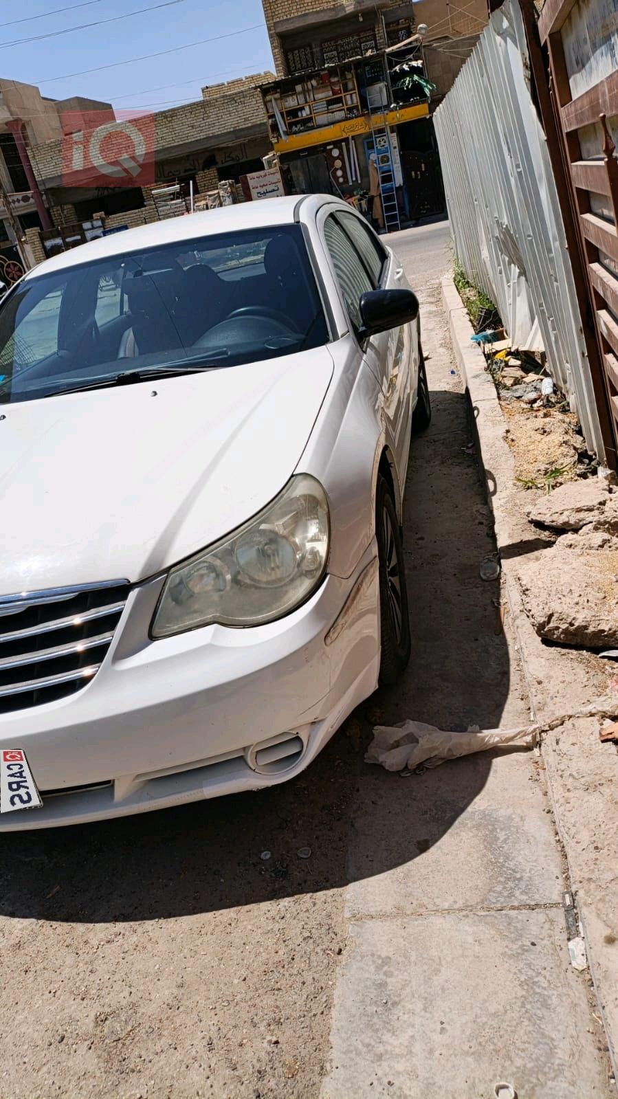 كرايسلر 200
